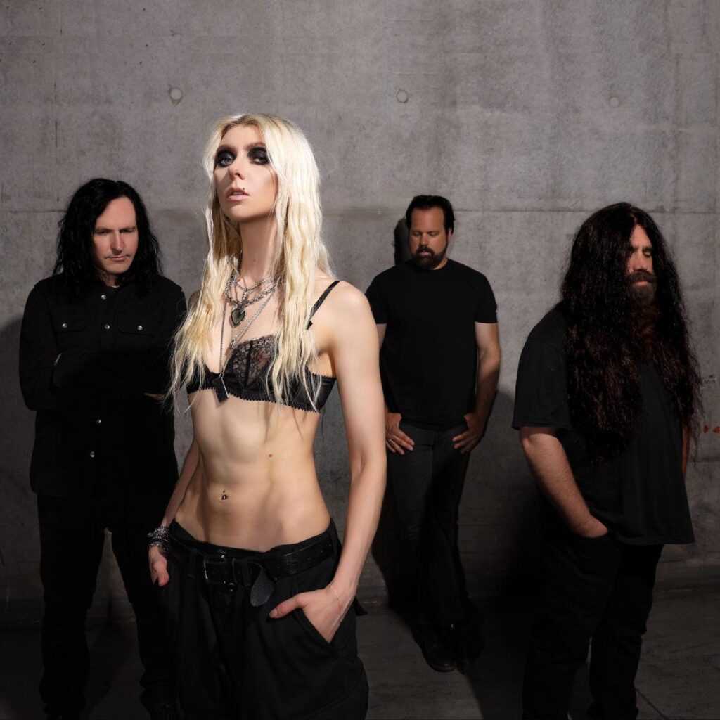 The Pretty Reckless – Dear God – Promo Photo